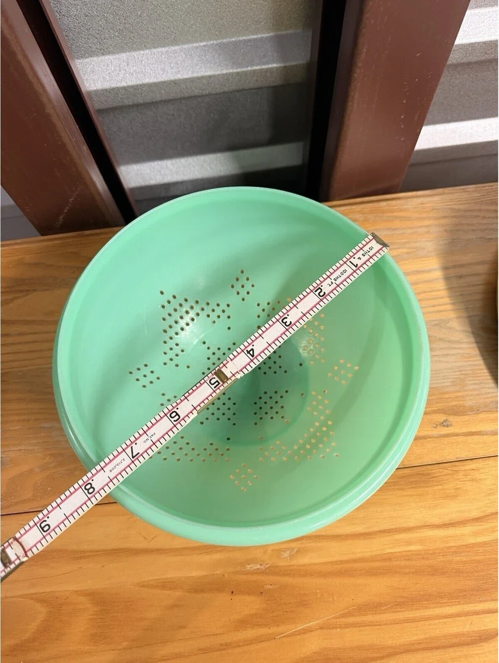 Tupperware Green 10